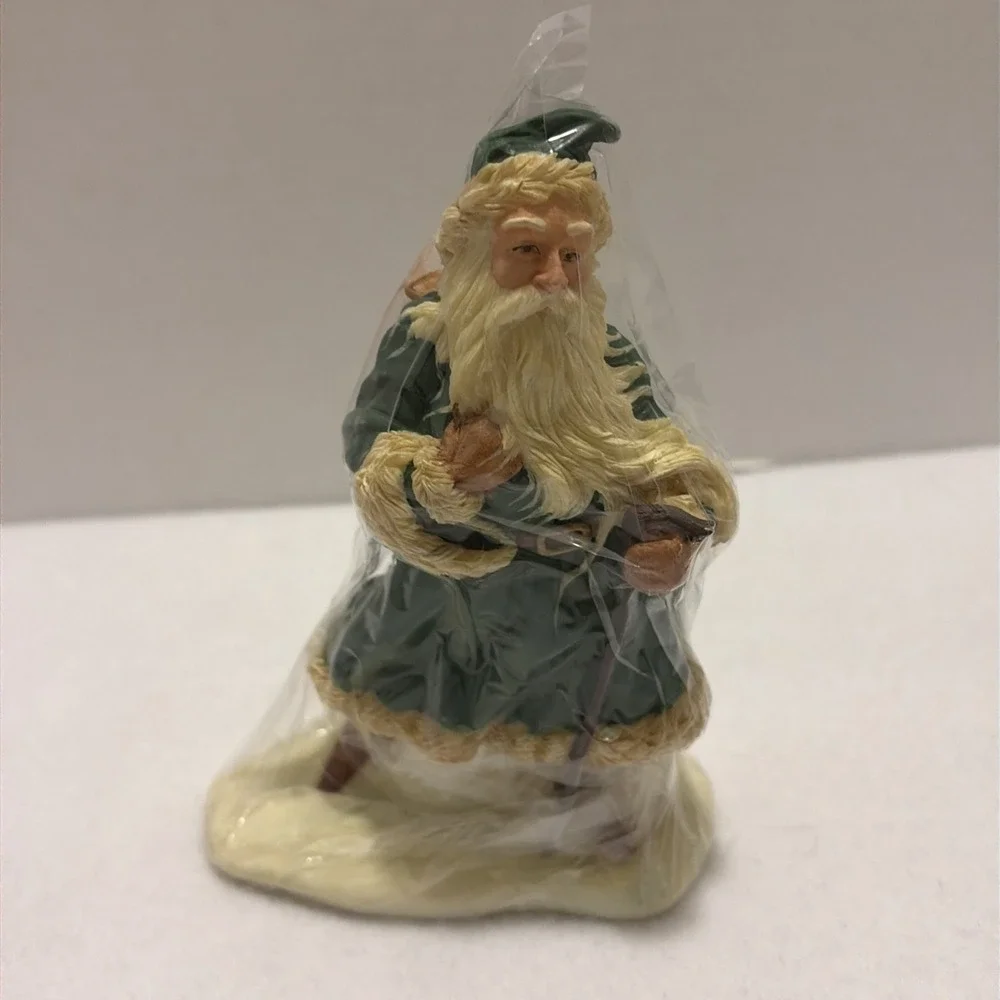Lot 8 Vintage Hallmark Keepsake Porcelain Ornaments Mime Angel Unicorn Santa
